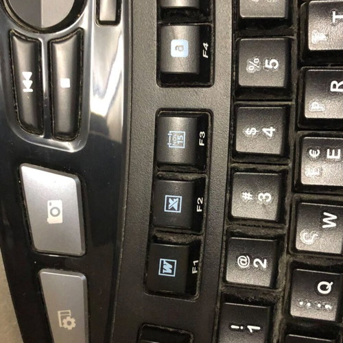Logitech Wave Ergonomic Wired Keyboard with Greek Layout and Multimedia Keys like new
