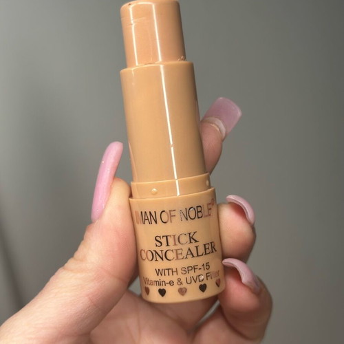 Concealer stick 8 new with marks from the cap