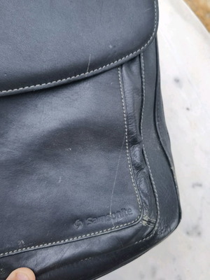 Samsonite leather briefcase used, black with multiple compartments