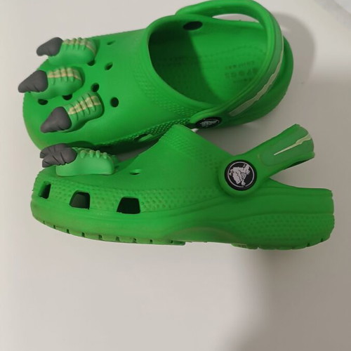 Crocs C9 clogs like new, size 25-26