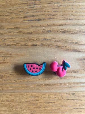 Crocs pins watermelon and cherry set like new