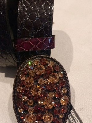 Women's leather belts, various colors and designs