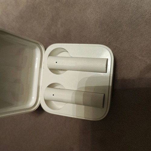Xiaomi MI aTrue Wireless Earphone 2Basic earbuds like new