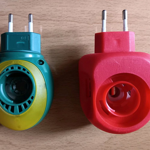 Insect repellent devices used, set of 2, with slots for tablets and liquid