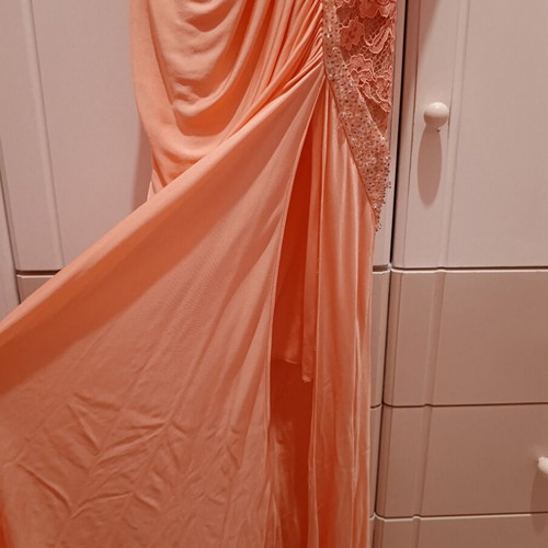 Evening dress Maestri silk peach long with slit and open back like new size small