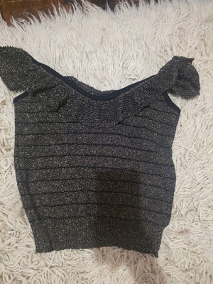 Shiny knitted blouse like new, black and gold, size S