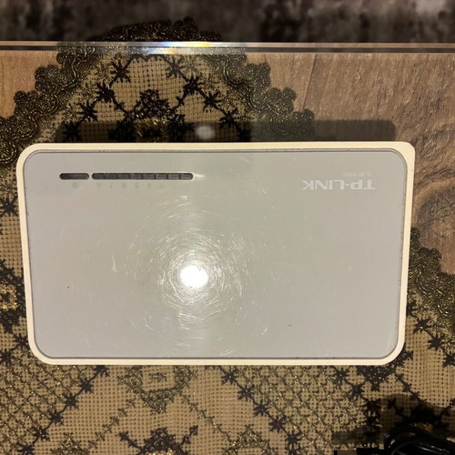 Tp-Link 10/100 Switch 8-Port used