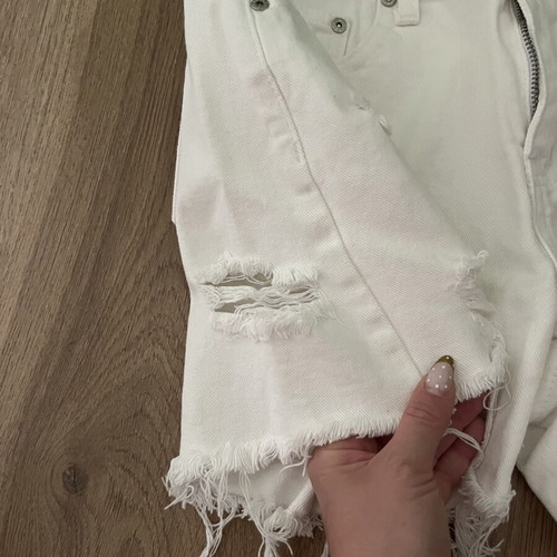 Glamorous shorts mid rise with rips like new