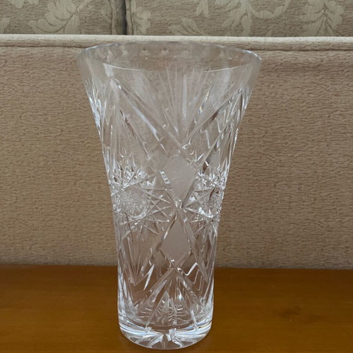 Costa Boda vase with carved details like new