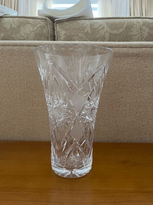 Costa Boda vase with carved details like new