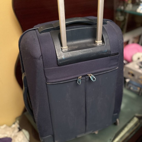Cabin Suitcase with Wheels like new, dark blue and black