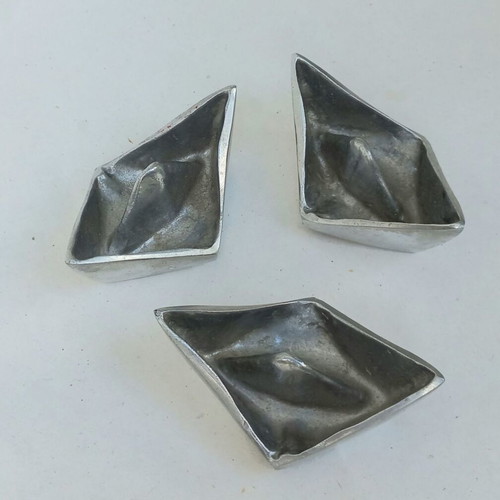 Decorative boat set like new, aluminum cast, 3 pieces