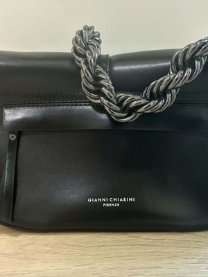 Gianni Chiarini δερμάτινη τσάντα ώμου καινούργια, μαύρη