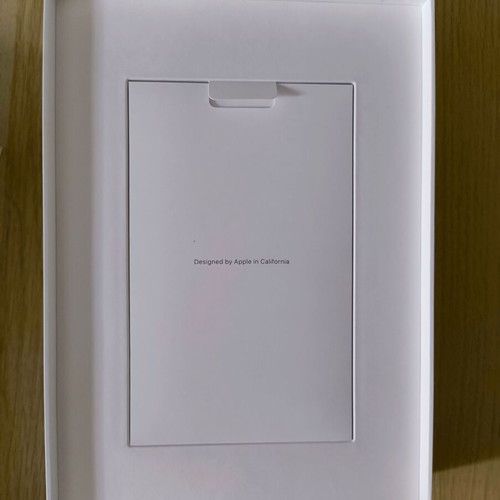 Ipad 9th Generation 64GB Box new with instructions