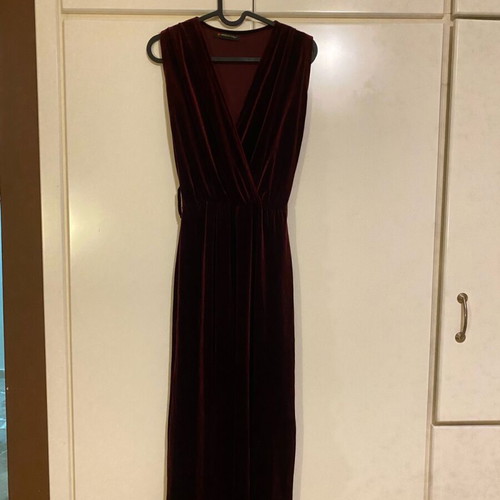 Maxi dress with velvet texture like new, burgundy