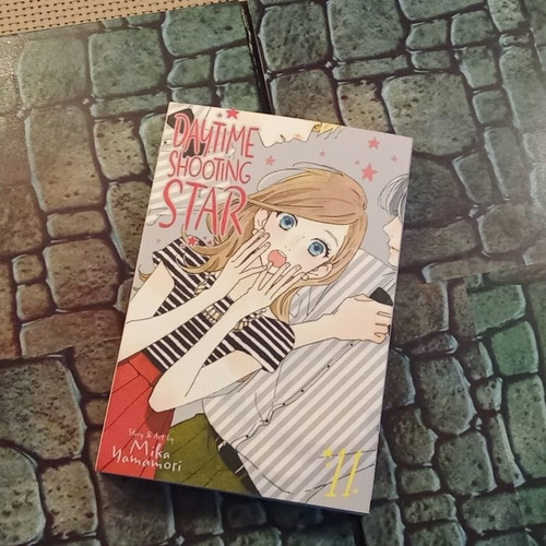 Daytime Shooting Star Vol. 11 by Mika Yamamori like new, English