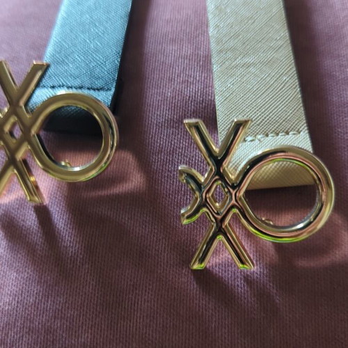Benetton belts set of 2 like new synthetic saffiano leather 100cm