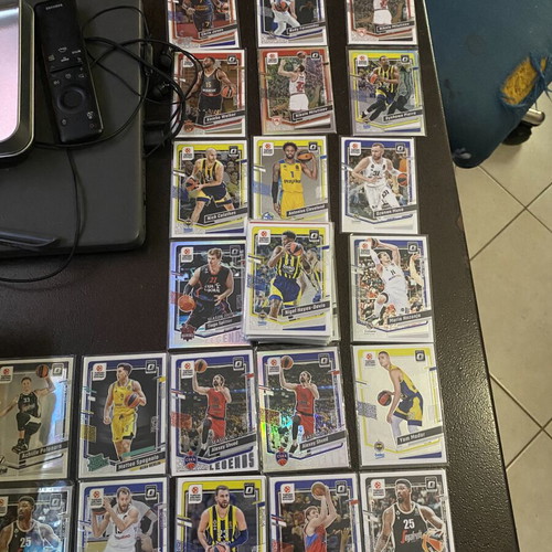 EuroLeague Donruss 2024 Optic Cards new, 50 singles + 4 doubles