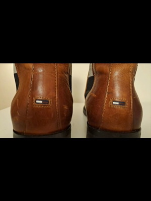 Μποτάκια Tommy Hilfiger μεταχειρισμένα, καφέ, μέγεθος 40