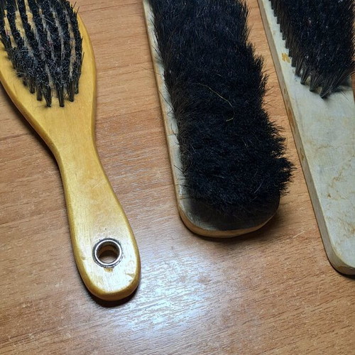 Care brushes used, pack