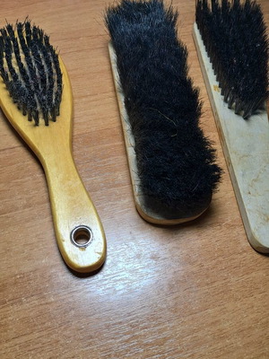 Care brushes used, pack