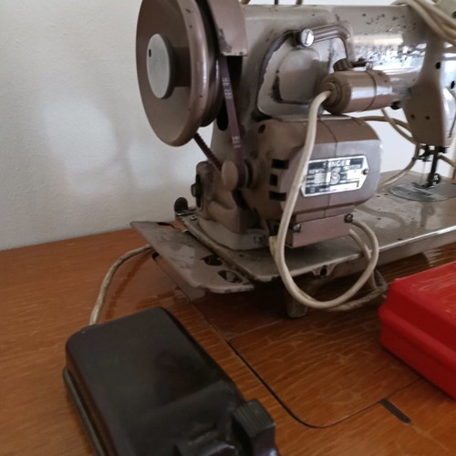 Singer 191M sewing machine used, vintage 1960s