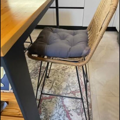 Rattan kitchen bar stools like new, set of 2