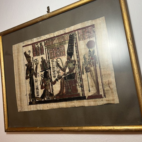 Vintage Αιγυπτιακός Πάπυρος σε χρυσή κορνίζα με φτερωτή θεότητα και ιερογλυφικά, μεταχειρισμένο