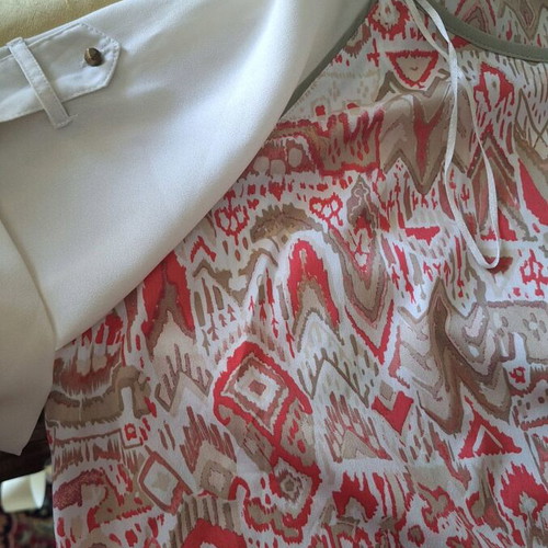 Stradivarius L blouse used, white and red, short sleeves
