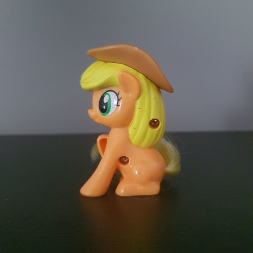 Applejack figure My Little Pony 2019 used