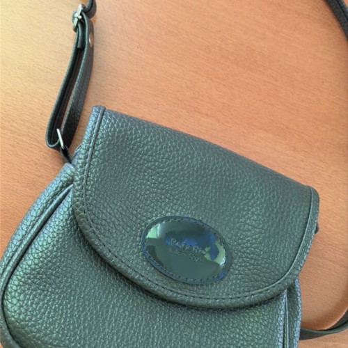 Bag crossbody gray like new