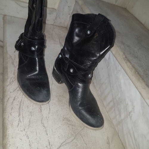 Leather boots used, black, size 36