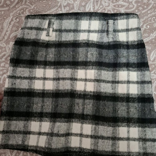 Mini plaid skirt like new, size S