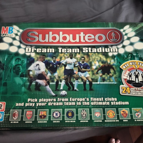 Subbuteo Dream Team Stadium board game like new