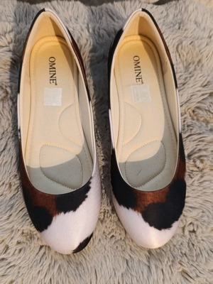 Ballerinas new, comfortable and soft, size 38, white multicolor
