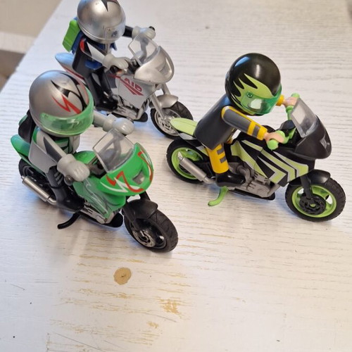 Playmobil motorcycles like new, pack