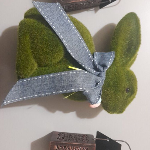 Decorative green rabbit with 2 lanterns like new