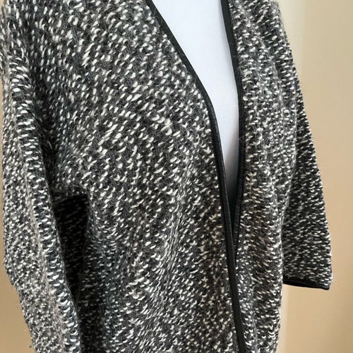 Massimo Duti women's outerwear like new, oversized small to large, white and gray