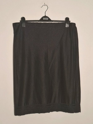 Skirt lining black shiny with lace like new