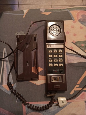 Vintage telephone device