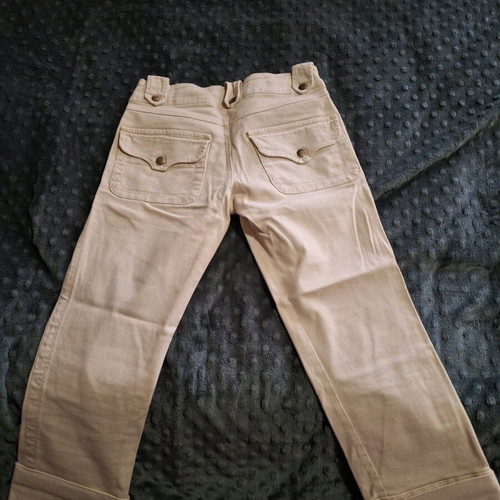 Women's beige capri pants small like new