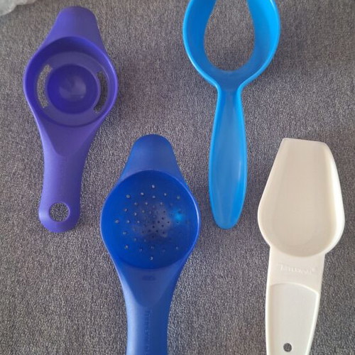 Tupperware kitchen mini tools set of 4 new