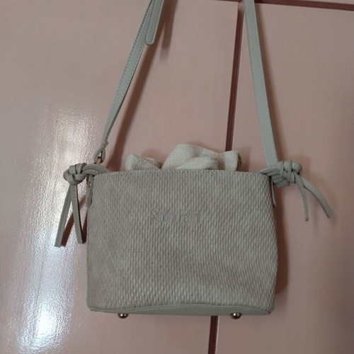 Sandra Fellini crossbody bag like new, beige, wicker design