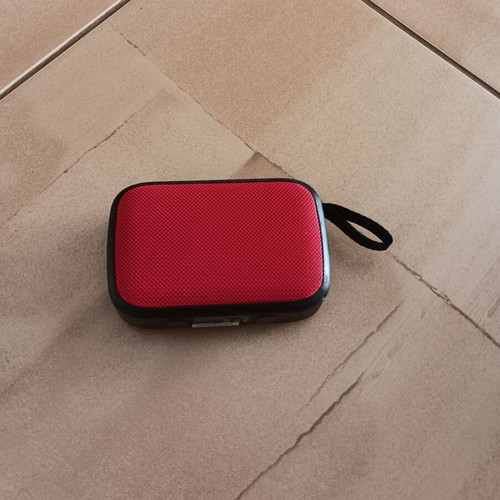Portable Bluetooth speaker ABTS-MS89 like new