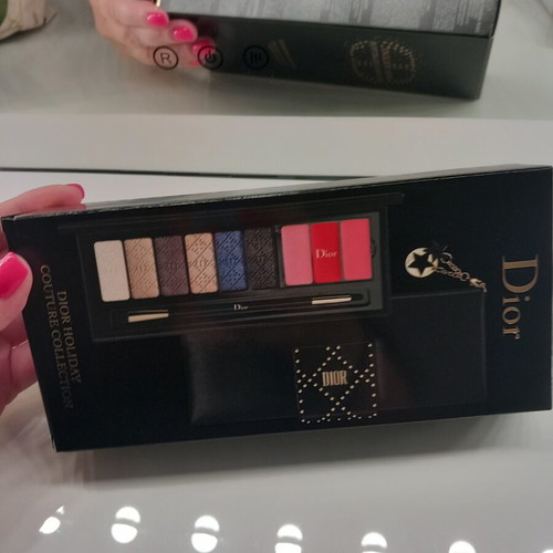 Dior Collectible Makeup Palette with Detachable Keychain new