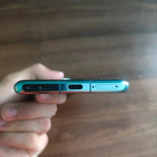 OnePlus 11 16/256GB green phone used, good condition