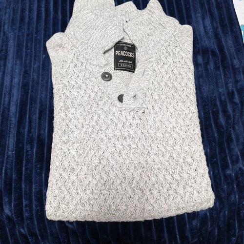 Men's knitted Peacocks sweater Medium light grey like new