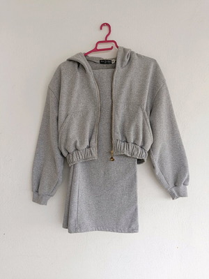 Grey handmade sweatshirt set like new, size Small