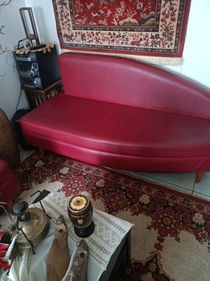 Καναπές μεταχειρισμένος