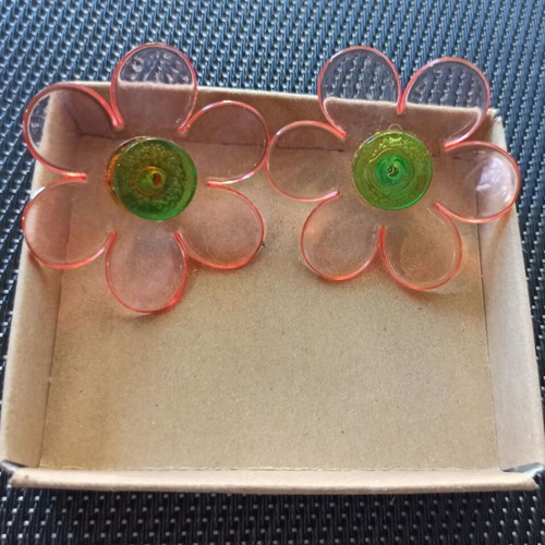 Large plexiglass earrings pink transparent flowers like new